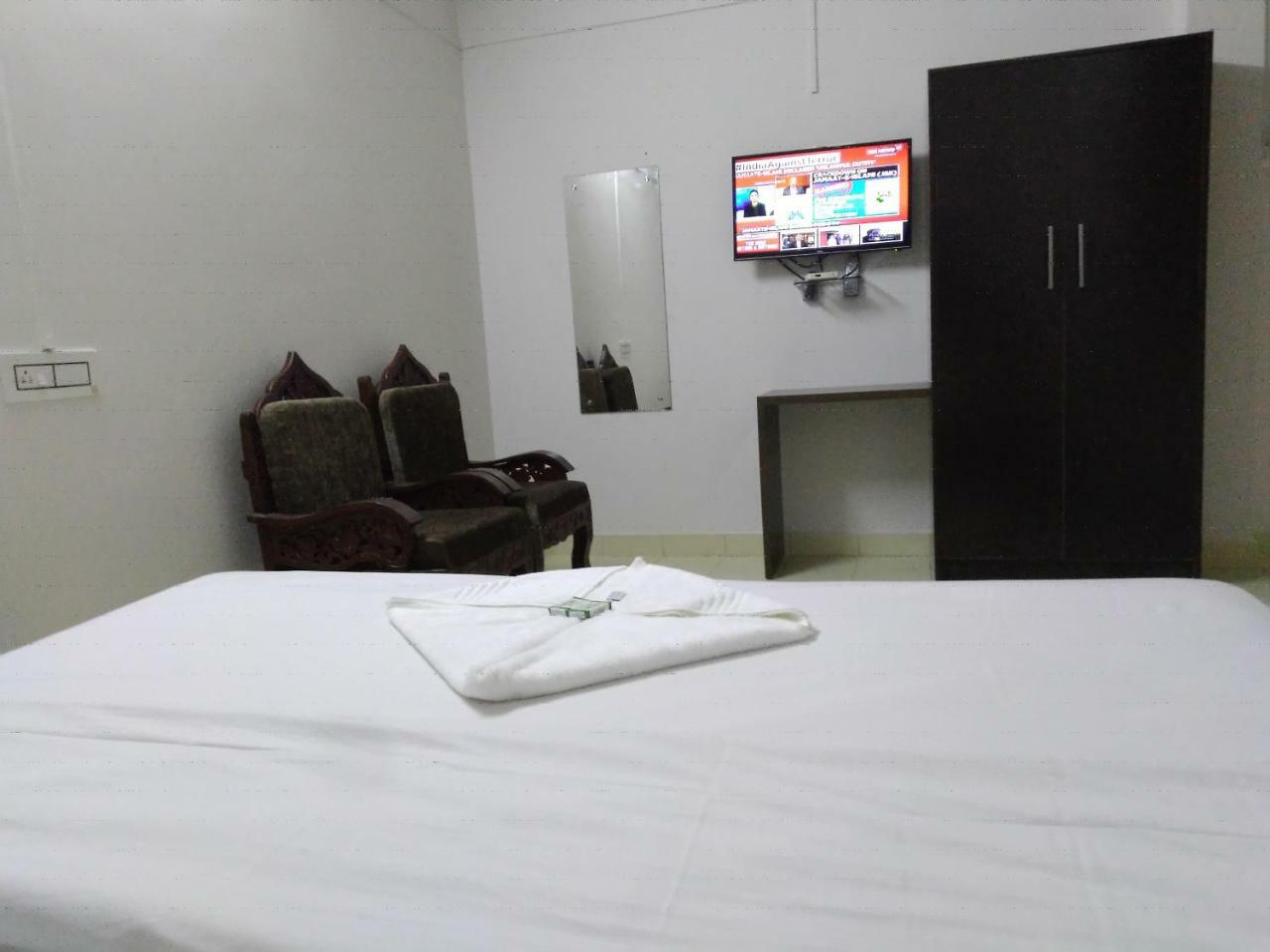 Apsara Residency Hotel Perintalmanna Buitenkant foto
